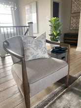 Load image into Gallery viewer, The Lydia