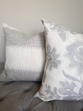 Load image into Gallery viewer, The Lydia