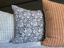Load image into Gallery viewer, Lillian Floral Pillow Cover
