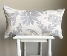 Load image into Gallery viewer, The Lydia