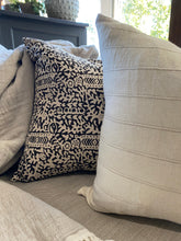 Load image into Gallery viewer, The Delilah Pillow Cover